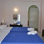 Molos Beach Apartments